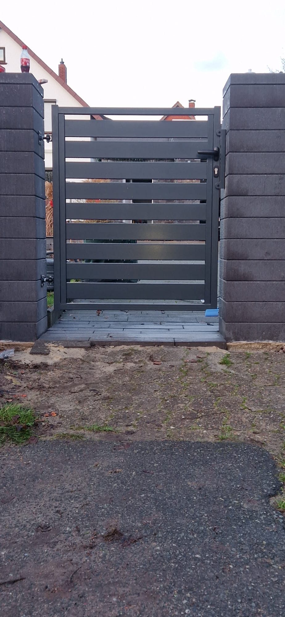 Maßgefertigter Design- und Frontzaun Modell Malachit in bremen &ndash; Zaunonkel GmbH