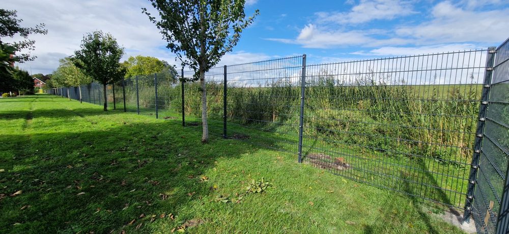 Tor in Jemgum &ndash; Zaunonkel GmbH