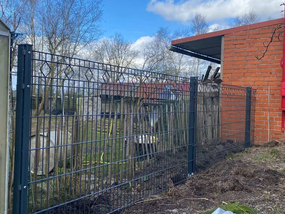 Doppelstabmattenzaun + Schmuckzaun in Neukamperfehn &ndash; Zaunonkel GmbH