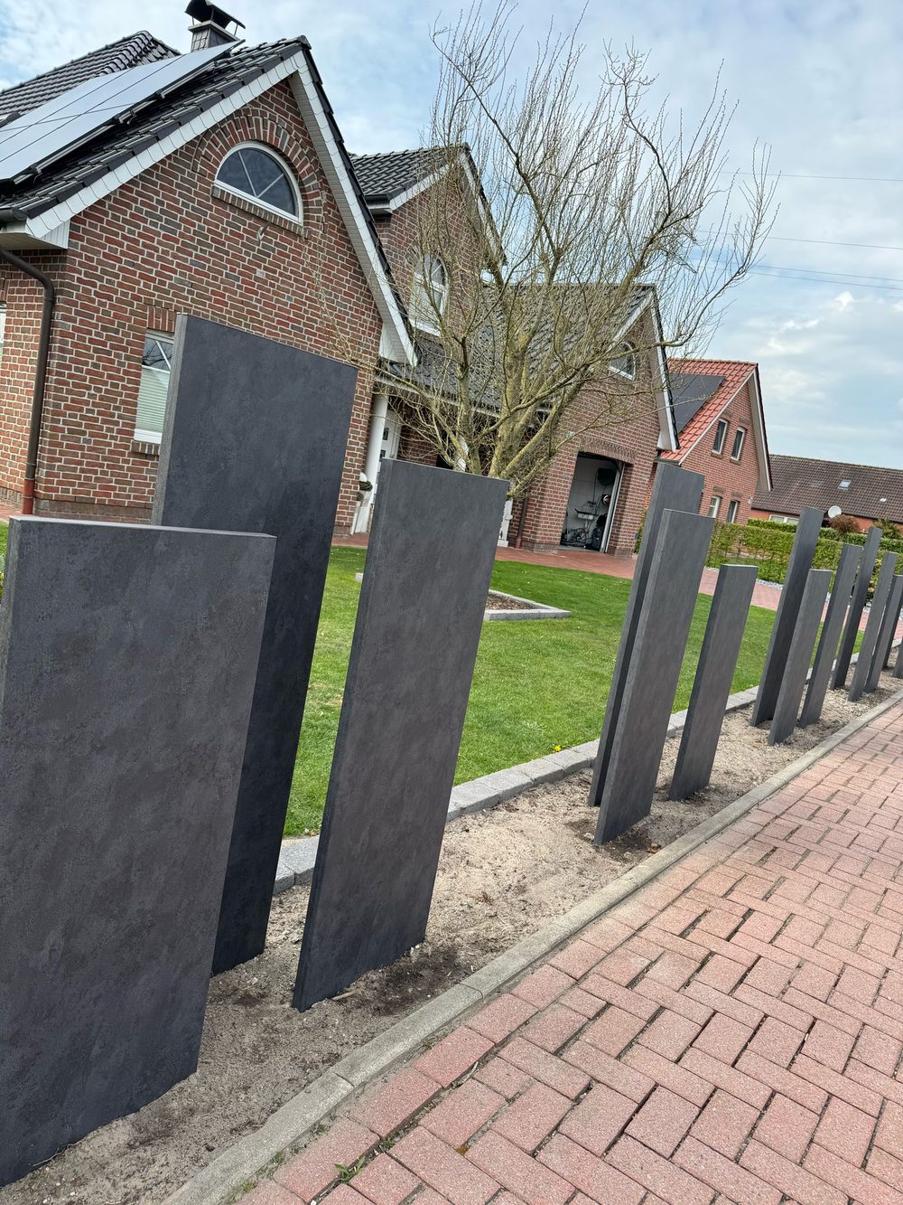 Palisadenzaun in Ostrhauderfehn Palissaden &ndash; Zaunonkel GmbH