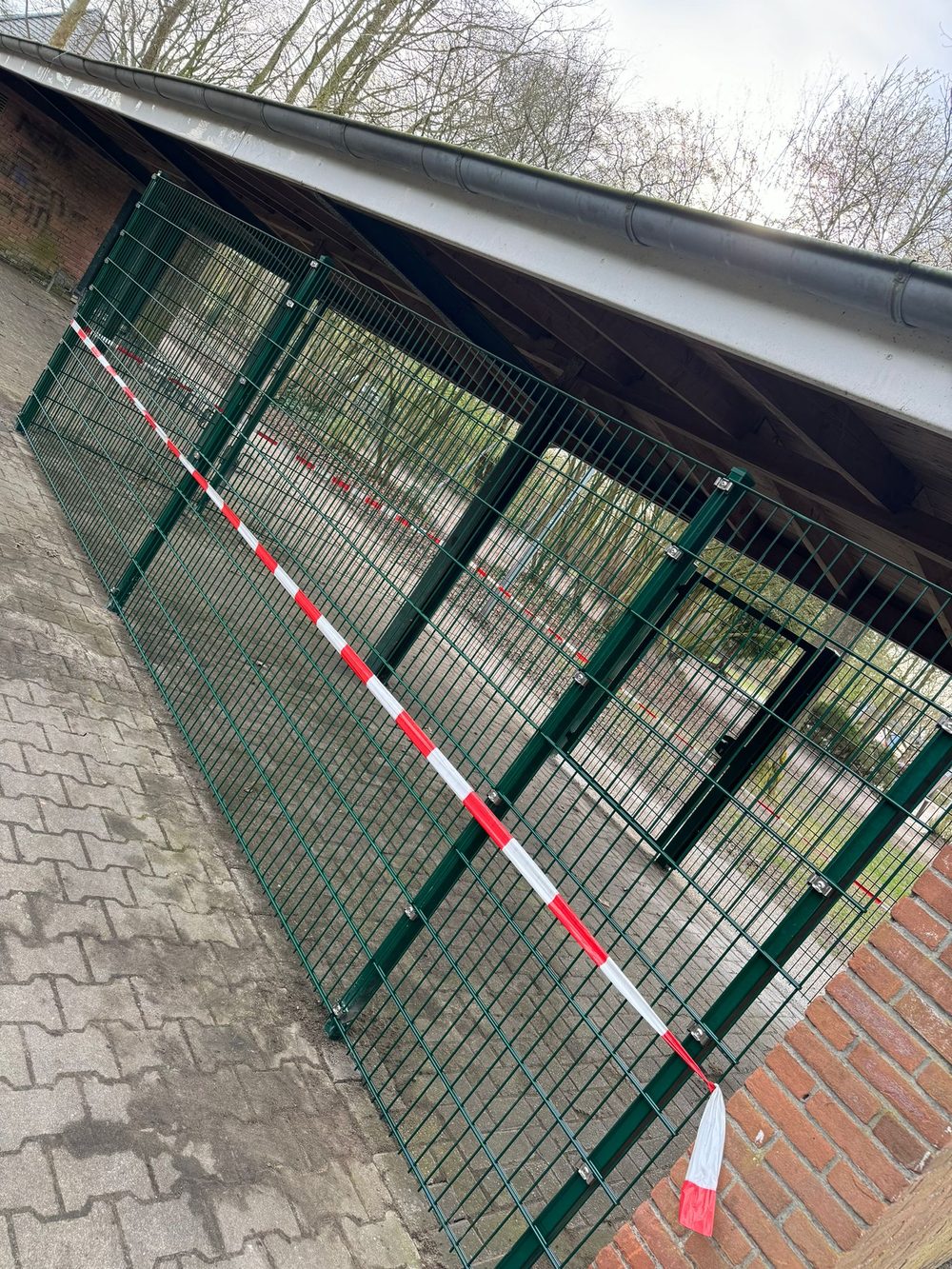 Zaun in Rhauderfehn Grundschule1,83m &ndash; Zaunonkel GmbH