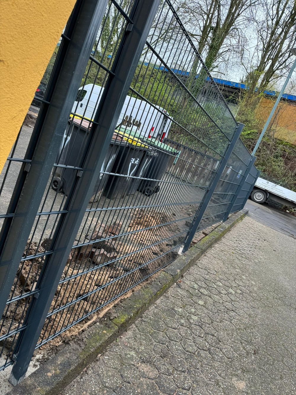 Zaun in Rösrath1,83m &ndash; Zaunonkel GmbH
