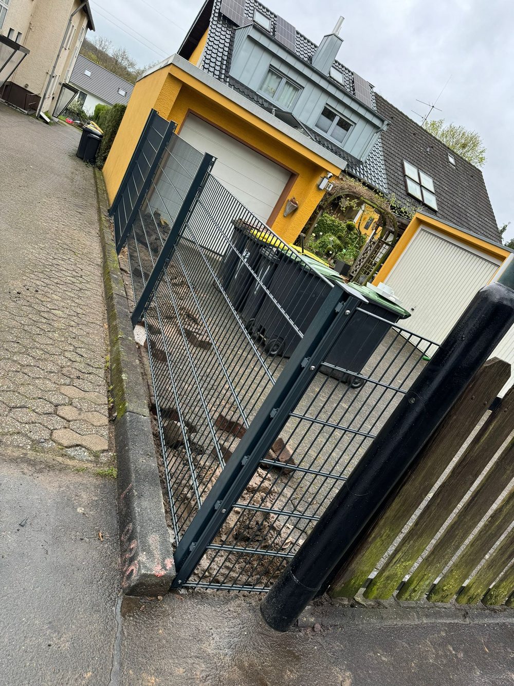 Zaun in Rösrath1,83m &ndash; Zaunonkel GmbH