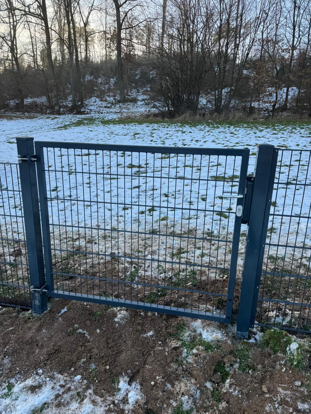 Doppelstabmattenzaun 8/6/8 in Wolfhagen &ndash; Zaunonkel GmbH
